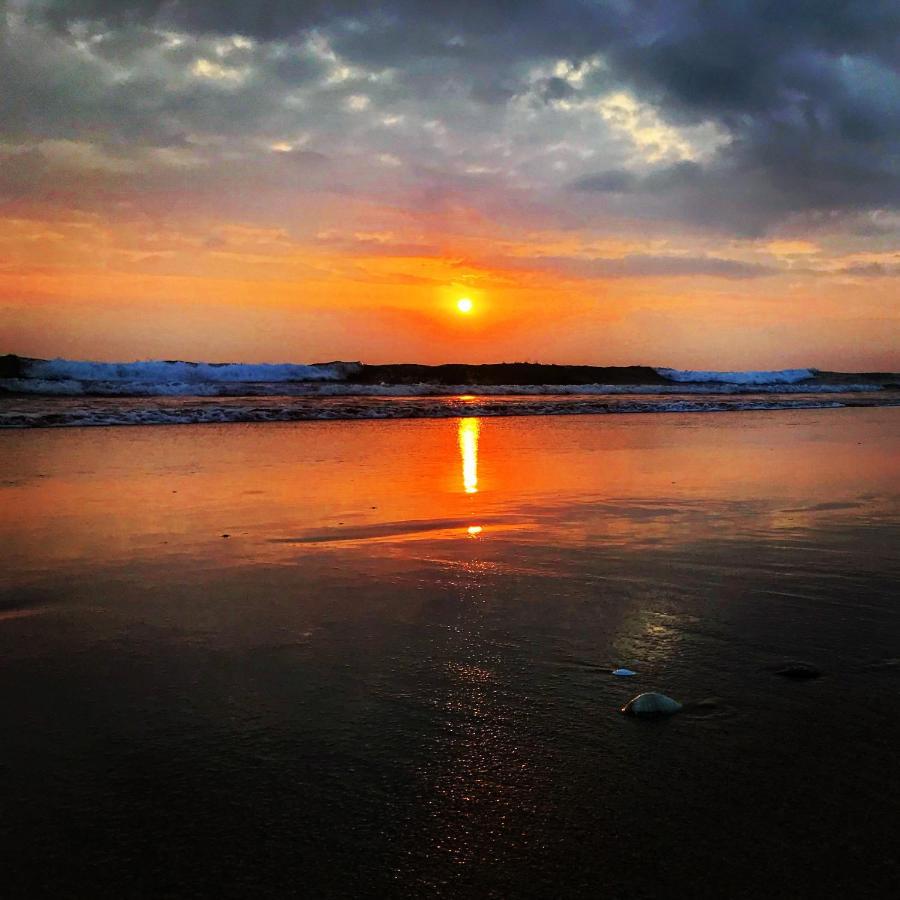 Rock'S Beach Spot Front Costa da Caparica Exterior foto